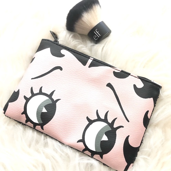 Handbags - 🔘5 For 25$🔘Betty Boop Makeup Bag